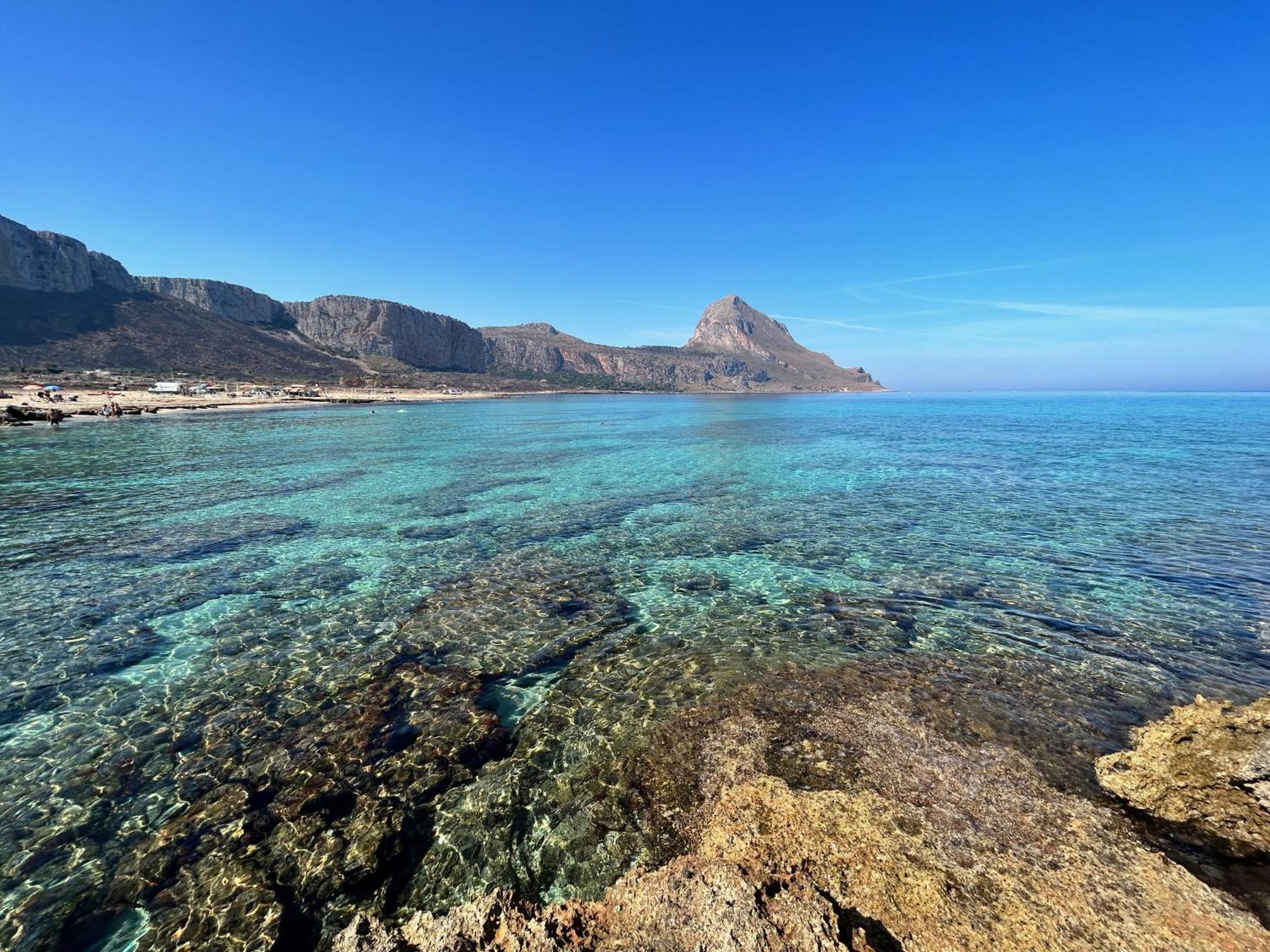 L'Oasi Una Pineta Sul Mare Custonaci Exterior foto