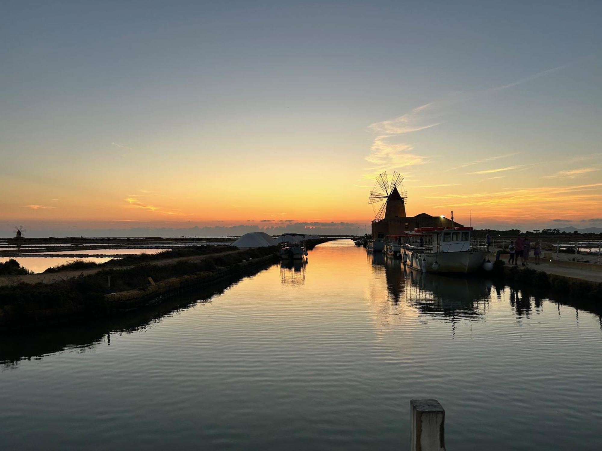 L'Oasi Una Pineta Sul Mare Custonaci Exterior foto